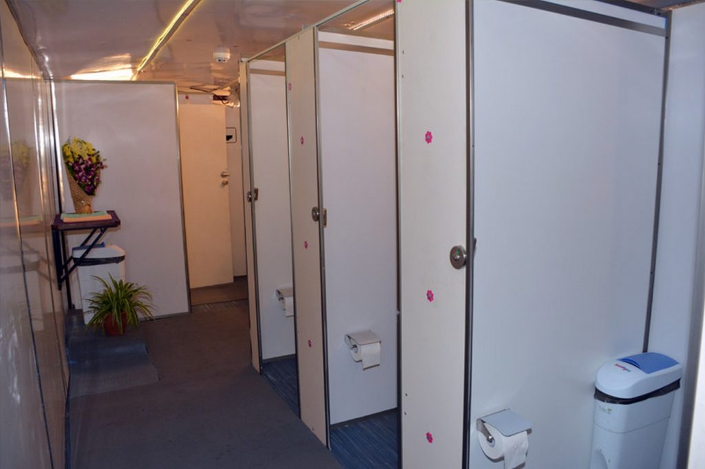 Public toilets in India - current situation and what can be done about it