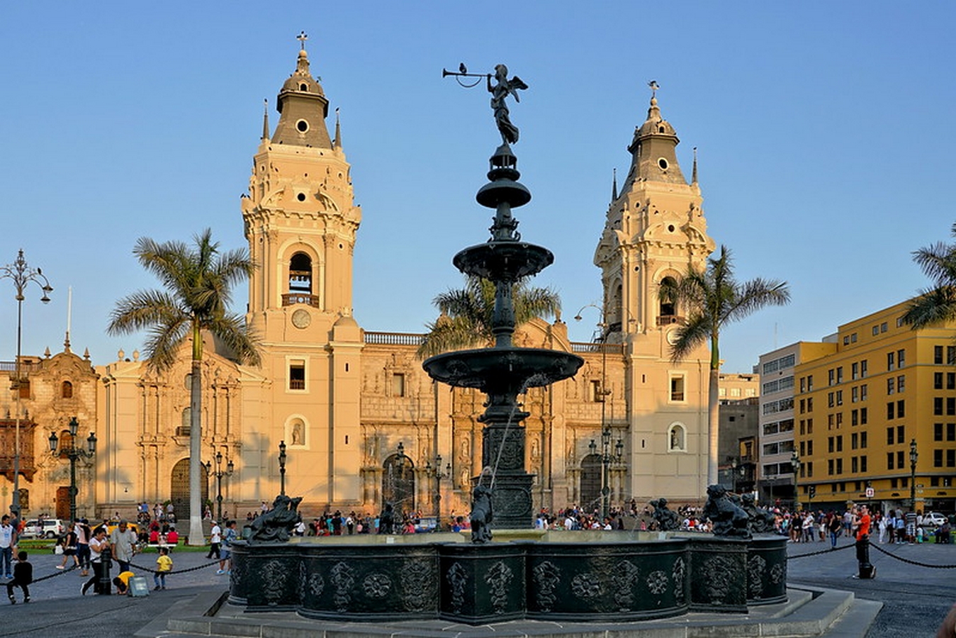 3 places to visit in lima peru