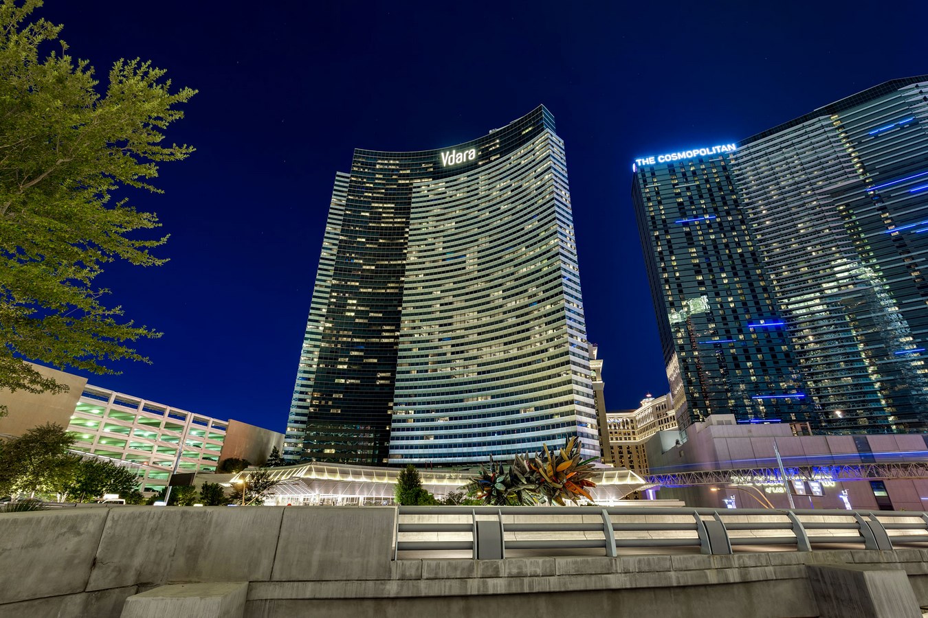 Tallest Buildings in Las Vegas - The Vdara - Sheet1