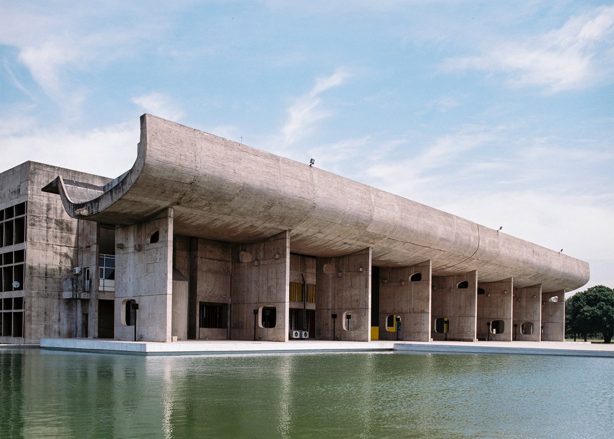 A892 Architects With Innovative And Ingenious Design Philosophies Le Corbusier Image 2 