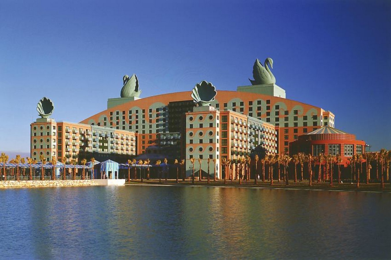 Dolphin and Swan Hotels 