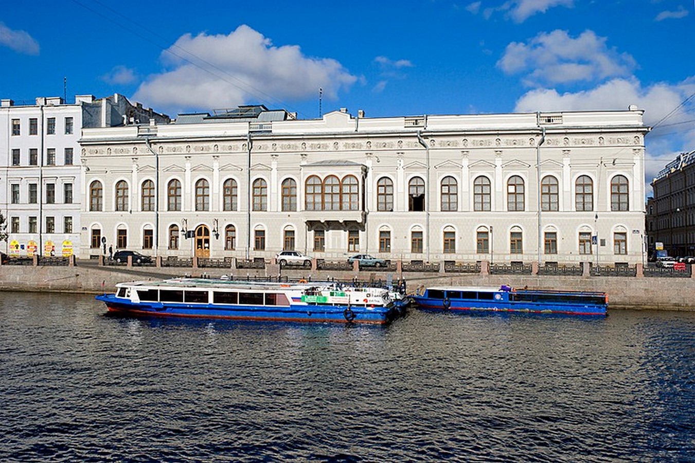 Шуваловский дворец в Санкт-Петербурге музей Фаберже