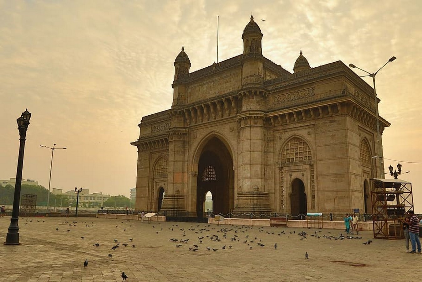 Gateway of India by George Wittet: The Triumphal arch of India - Sheet2