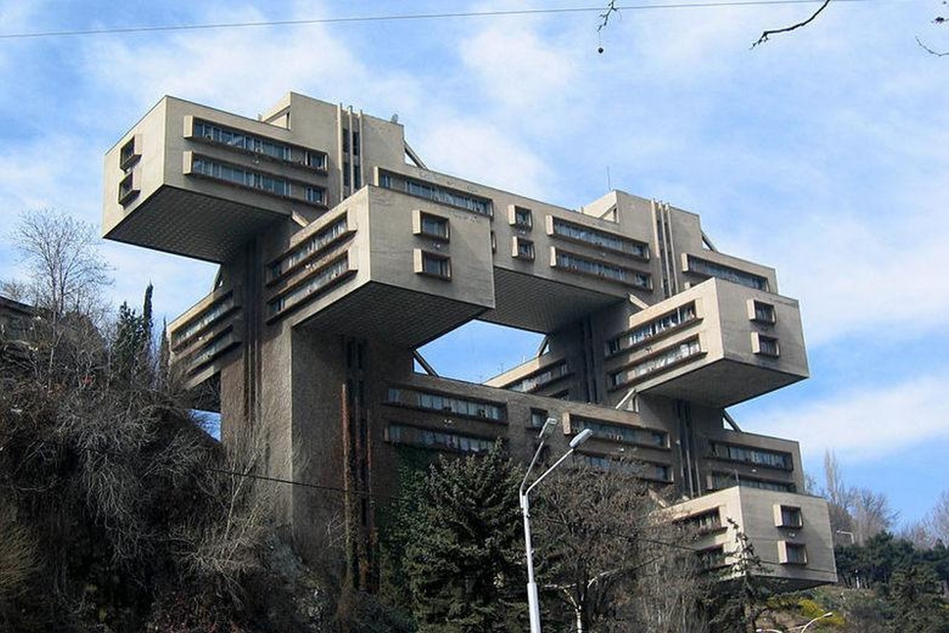 Министерство автомобильных дорог грузинской ССР. Тбилиси