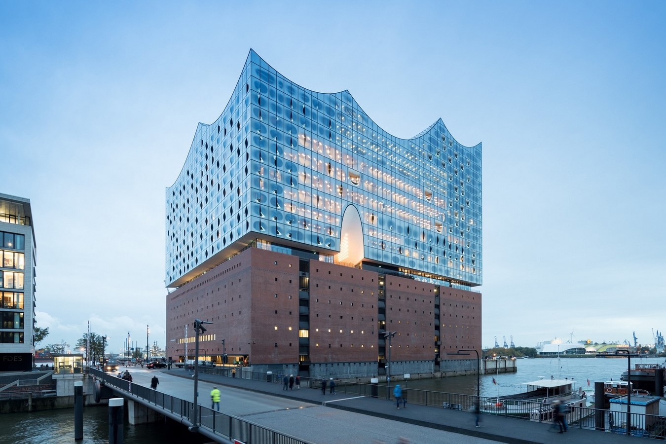 Elbphilharmonie, Hamburg (2016) - Sheet1