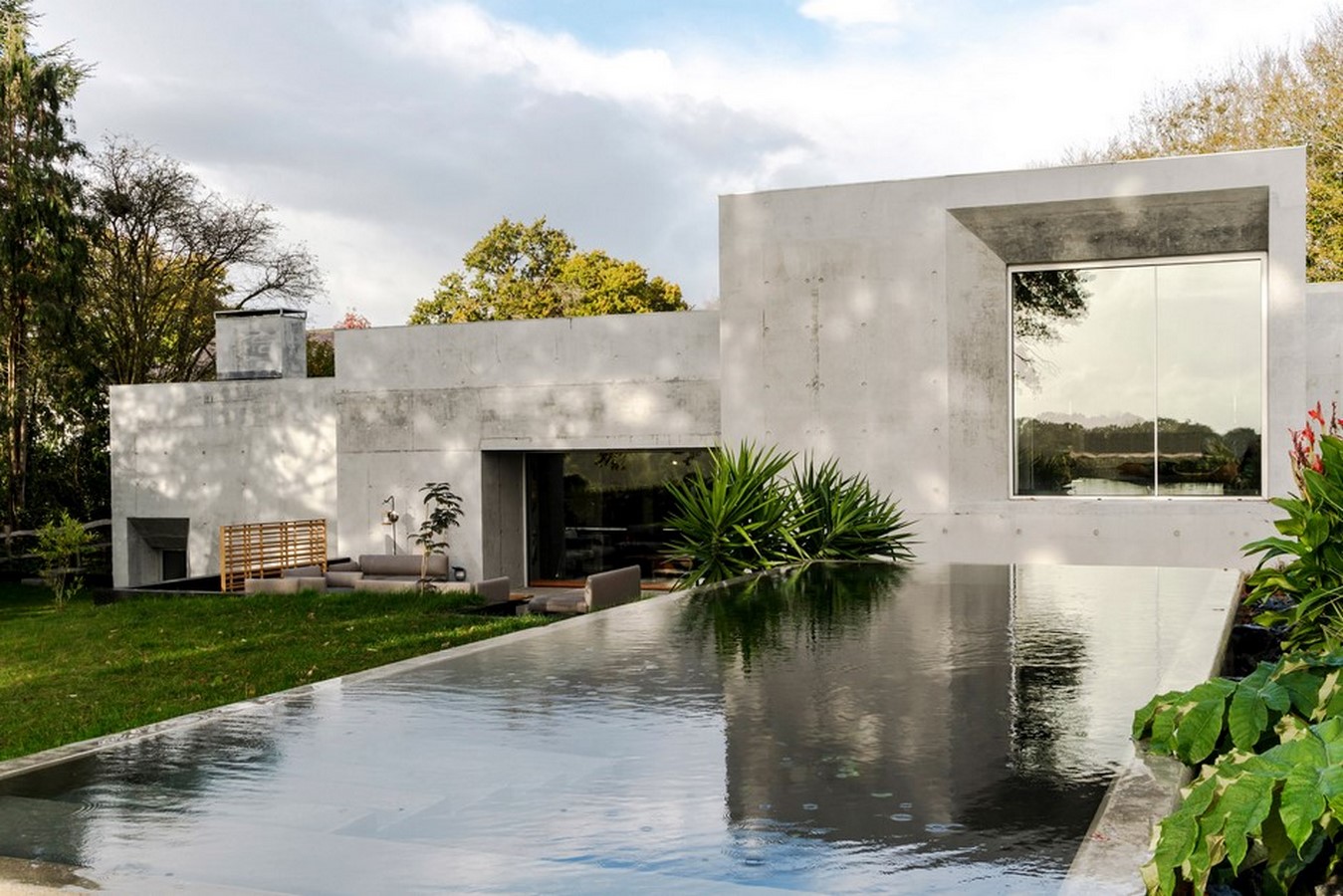 50 Examples Of Modern Concrete Homes RTF Rethinking The Future