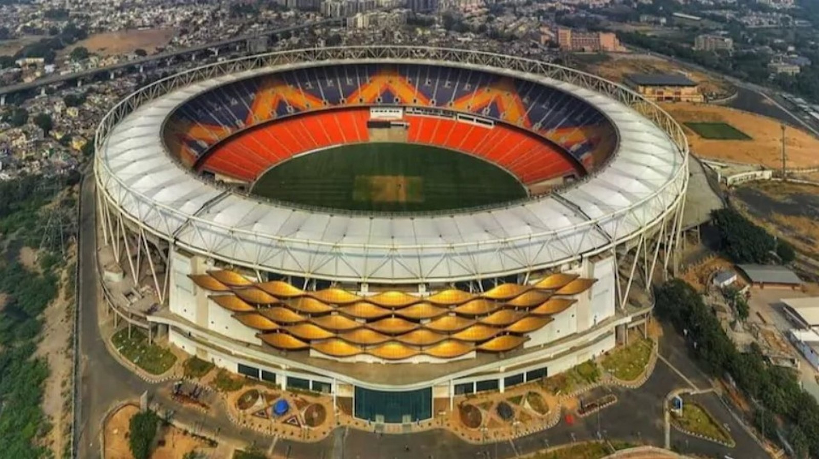 largest stadium in the world