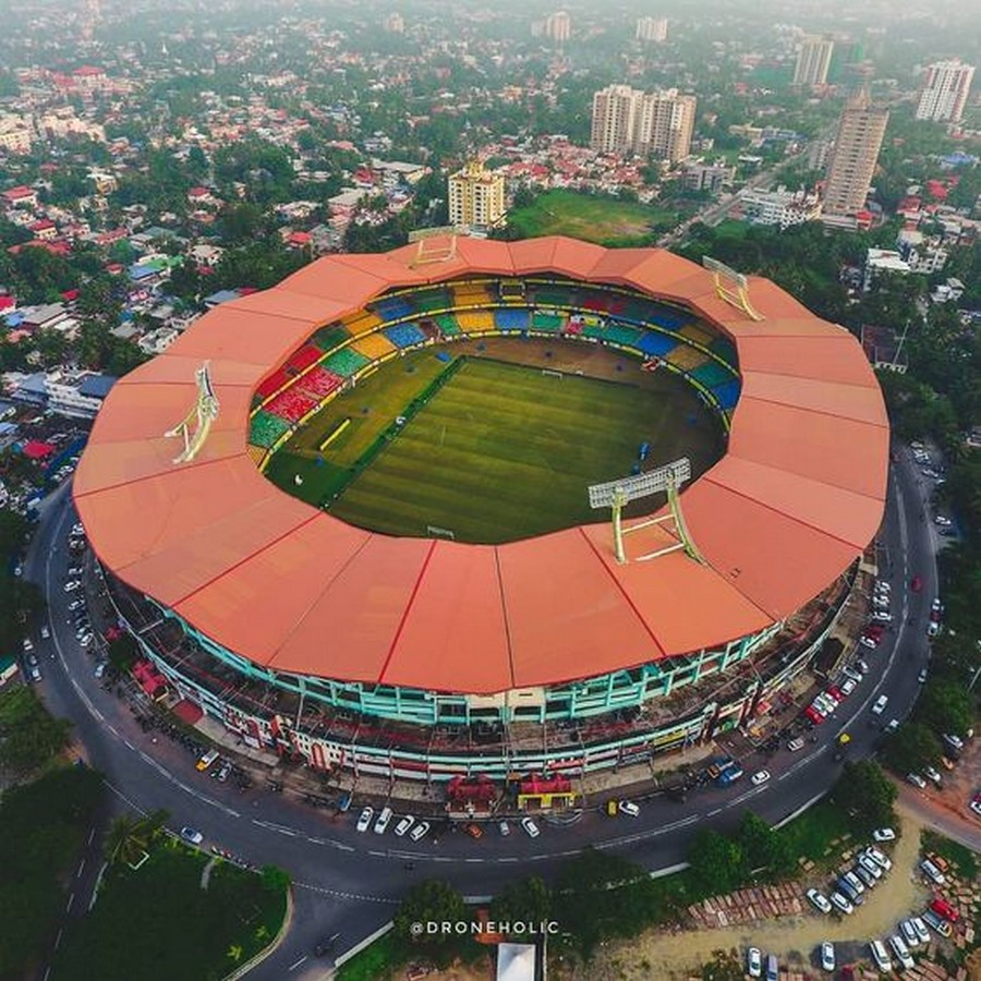 10 Biggest Cricket Stadiums In The World Rtf Rethinking The Future 2147