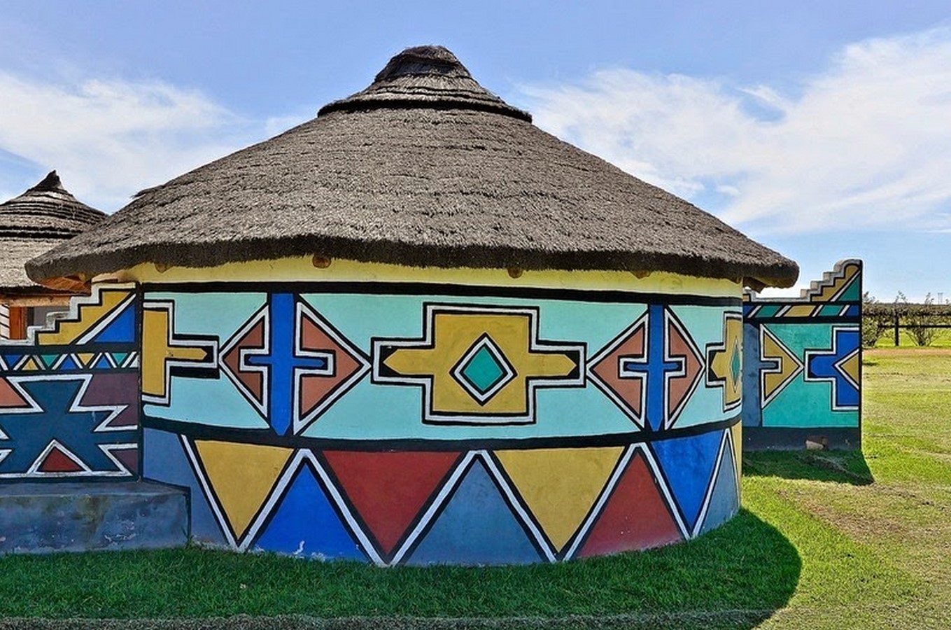 An overview of Ndebele house - RTF | Rethinking The Future