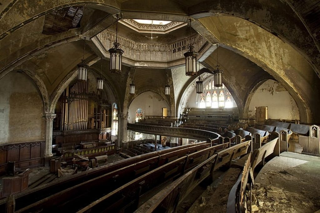 Abandoned Buildings In Detroit: 10 Buildings Every Architect Must See ...