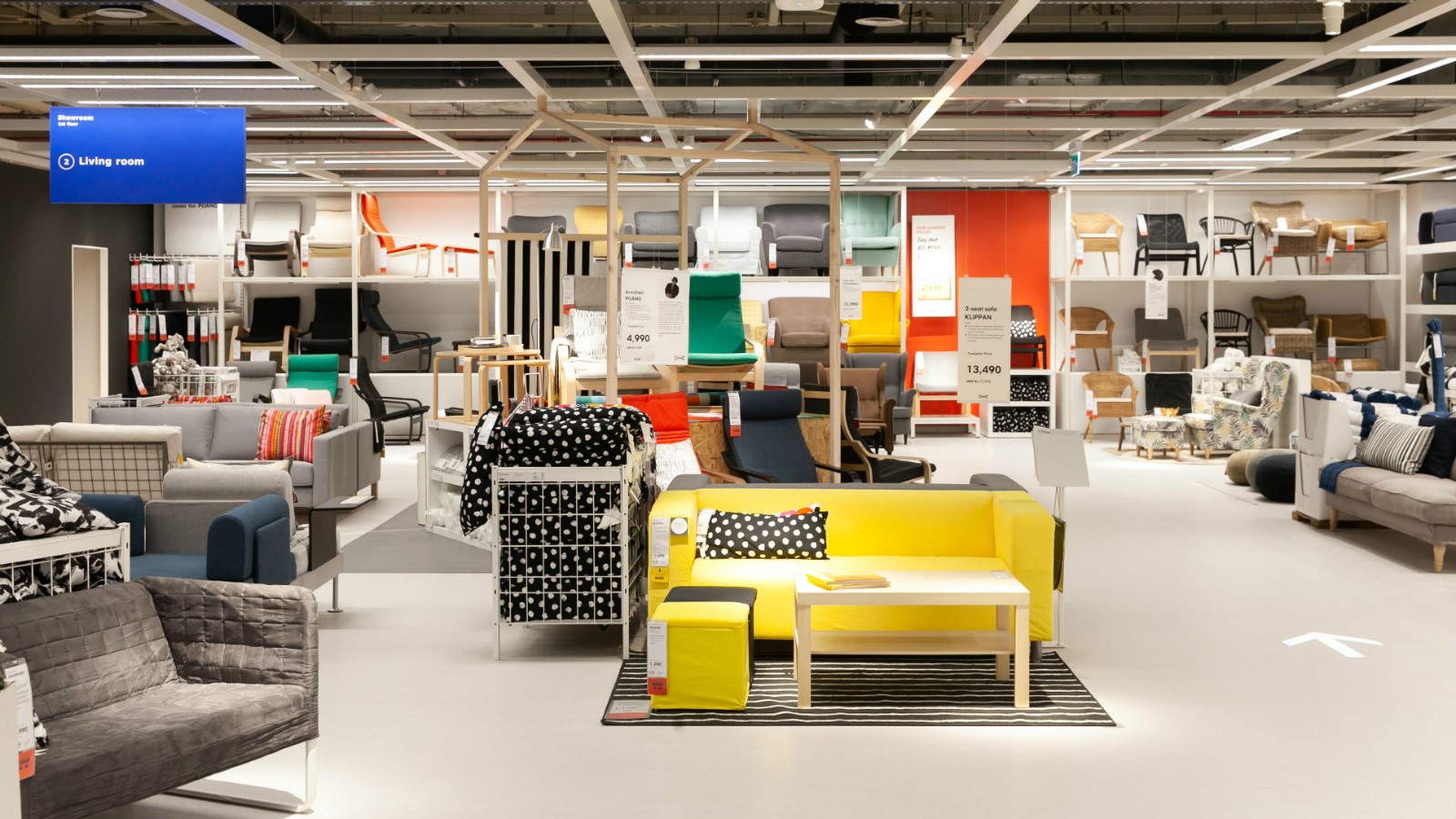 Industrial design elements in retail interiors