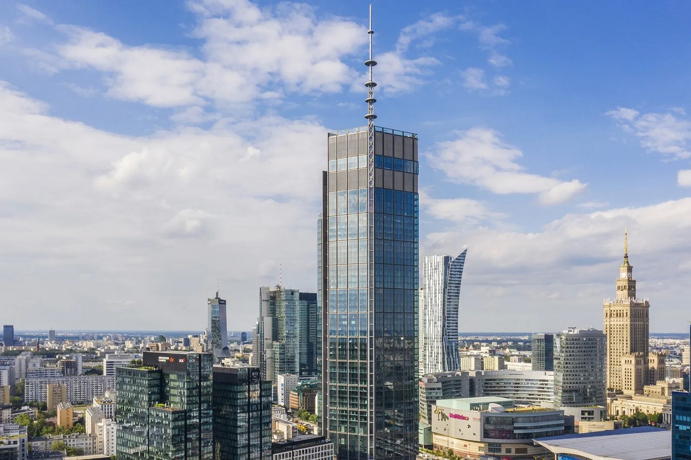 Varso Tower_ ©https://www.architecturaldigest.com/story/varso-tower-tallest-building-in-the-european-union