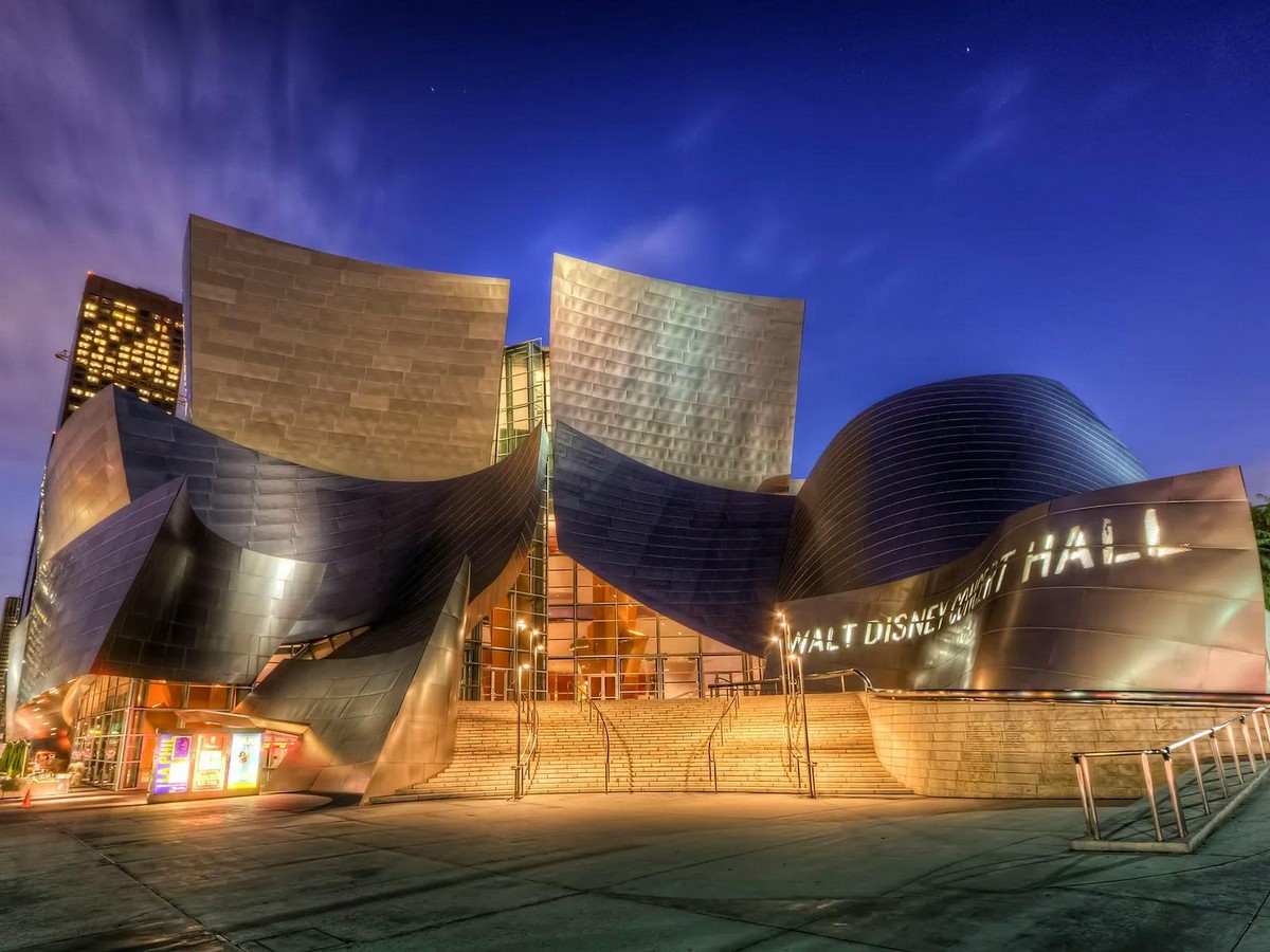 How Architecture Is Born: 7 Scribbles by Frank Gehry and the