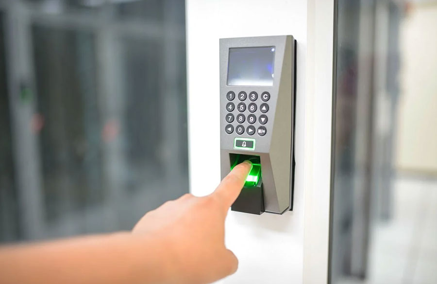 Six Essential Features for Security in Smart Buildings