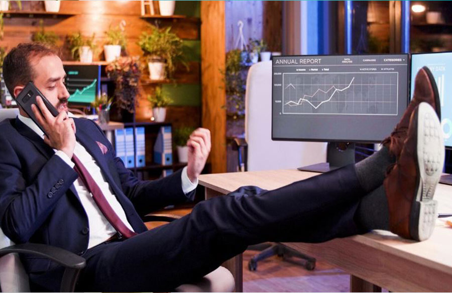 5 Best Tips To Become A Stockbroker - RTF | Rethinking The Future